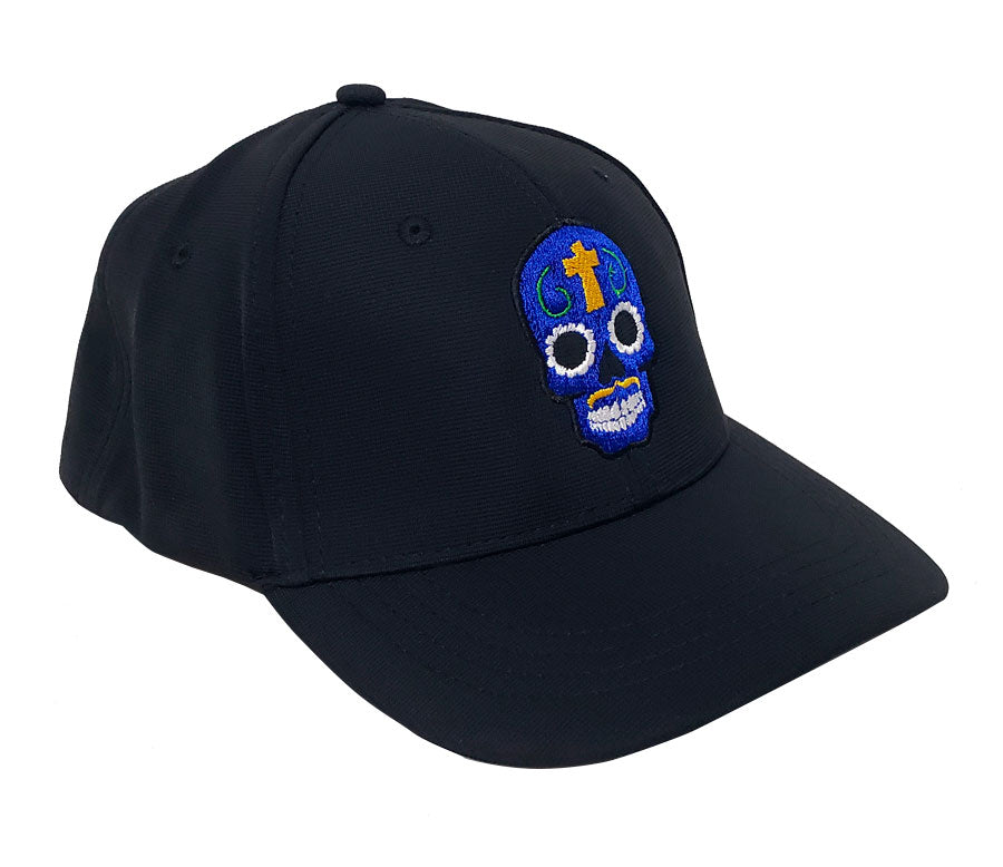 Gorra de calavera azul bordada