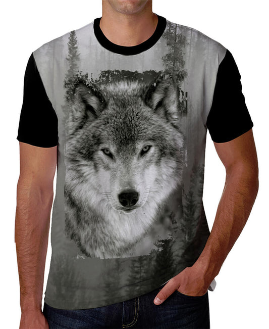 Playera de lobo en el bosque