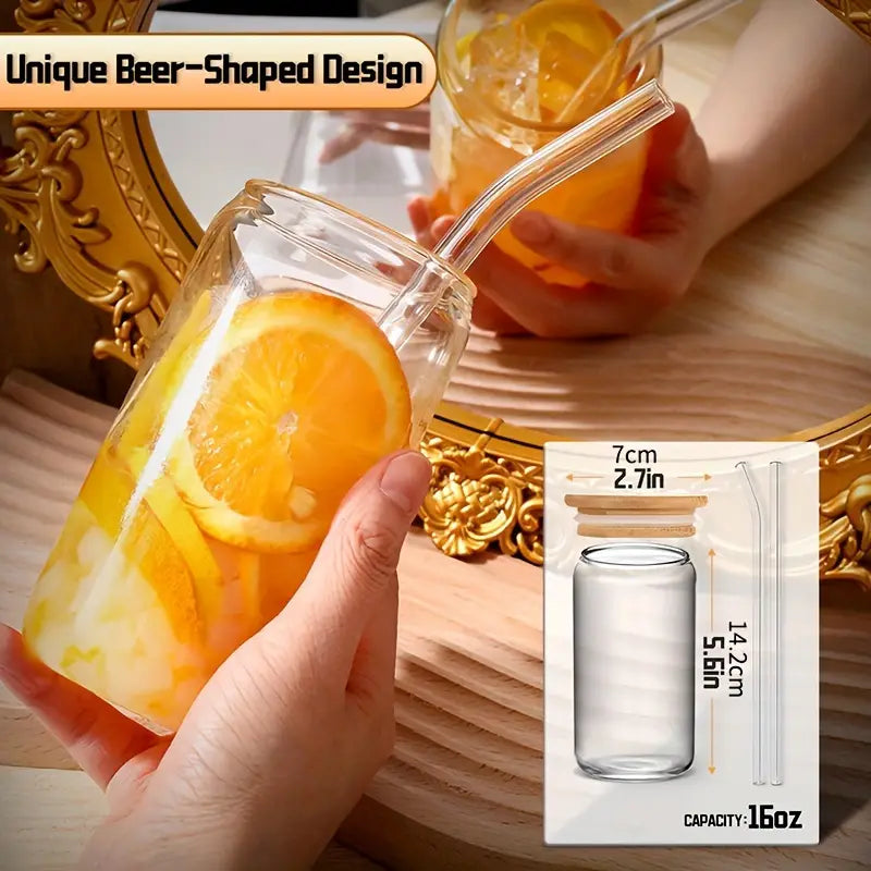 Vaso de vidrio con popote